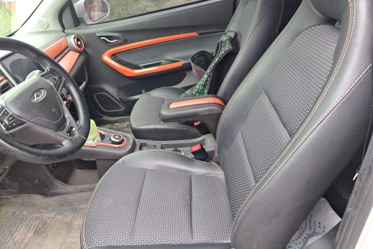 Used Chery New Energy Little Ant 2019 4-Seater Smart Edition 35 kWh Left Front Seat