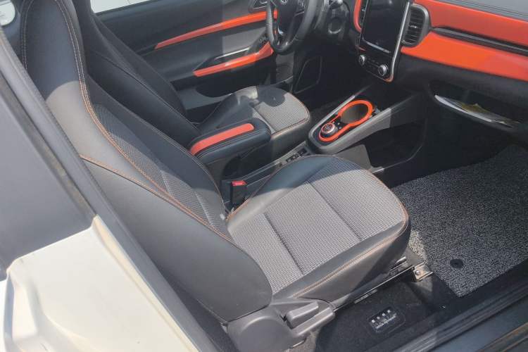 Used Chery New Energy Little Ant 2019 4-Seater Smart Edition 30.6 kWh Right Front Seat