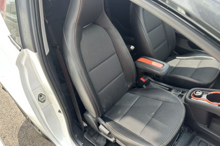 Used Chery New Energy Little Ant 2019 4-Seater Smart Edition 30.6 kWh Right Front Seat