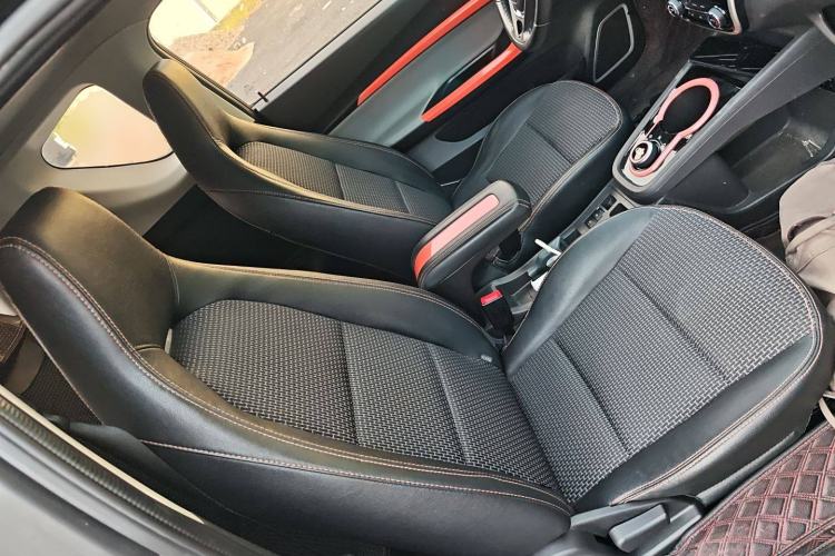 Used Chery New Energy Little Ant 2019 4-Seater Smart Edition 35 kWh Right Front Seat
