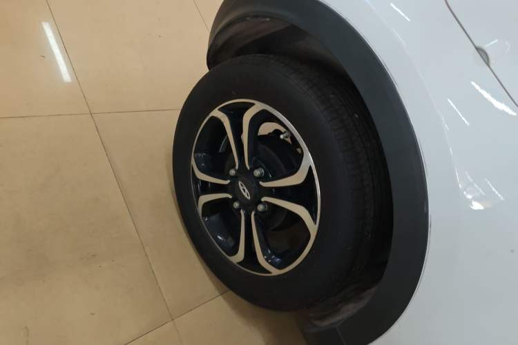 Used Chery New Energy Little Ant 2019 4-Seater Smart Edition 30.6 kWh Right Rear Wheel Hub