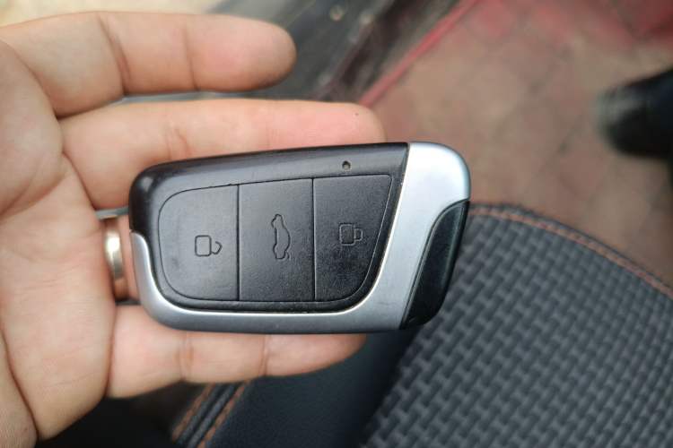 Used Chery New Energy Little Ant 2019 4-Seater Smart Edition 35 kWh Vehicle Key