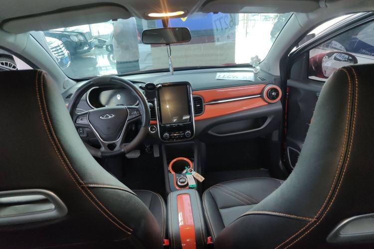 Used Chery New Energy Little Ant 2021 200 000-Yuan Ant Fan Edition Talent Version Lithium Iron Phosphate 301 km Center Console