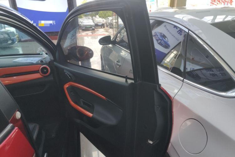 Used Chery New Energy Little Ant 2021 200 000-Yuan Ant Fan Edition Talent Version Lithium Iron Phosphate 301 km Right Rear Door Interior