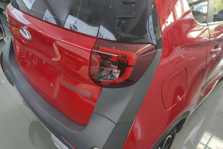 Used Chery New Energy Little Ant 2021 200 000-Yuan Ant Fan Edition Talent Version Lithium Iron Phosphate 301 km Right Rear Taillight