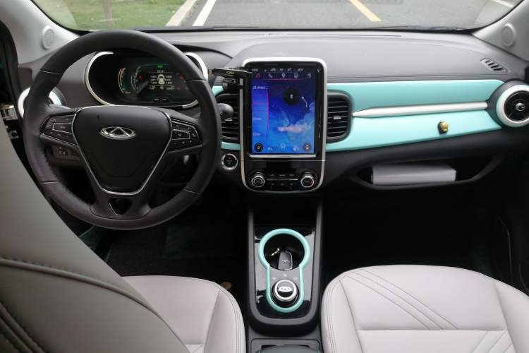 Used Chery New Energy Little Ant 2021 Revised Version 150 000 Yuan Ant Fan Edition New Ant Cool Edition Lithium Iron Phosphate Center Console