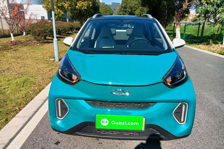 Used Chery New Energy Little Ant 2021 200 000 Yuan "Ant Fan" Edition Energized Version NMC Lithium Battery 301 km Front