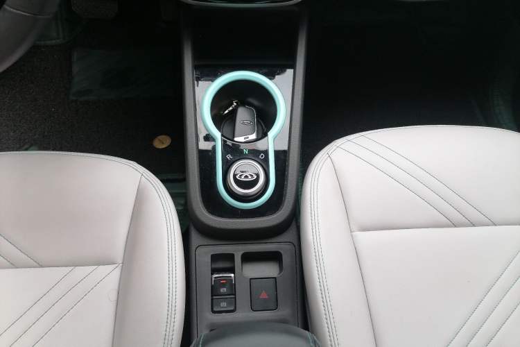 Used Chery New Energy Little Ant 2021 Revised Version 150 000 Yuan Ant Fan Edition New Ant Cool Edition Lithium Iron Phosphate Gear Lever