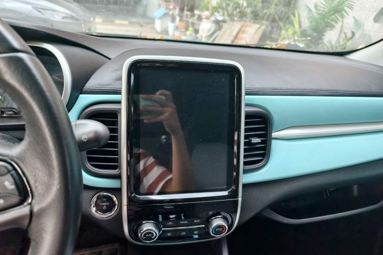Used Chery New Energy Little Ant 2021 150 000 Yuan "Ant Fan" Edition New Ant Xuan Version Lithium-NMC Battery Interior 2