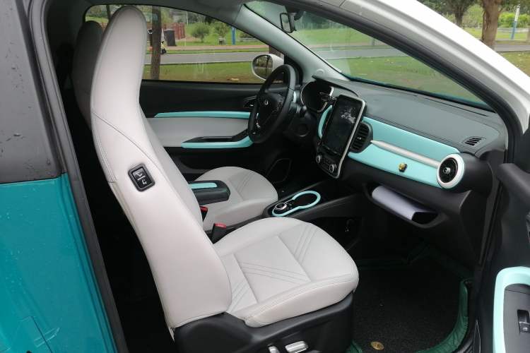 Used Chery New Energy Little Ant 2021 Revised Version 150 000 Yuan Ant Fan Edition New Ant Cool Edition Lithium Iron Phosphate Right Front Seat