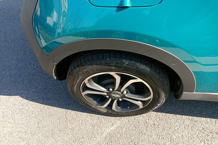 Used Chery New Energy Little Ant 2021 200 000 Yuan "Ant Fan" Edition Energized Version NMC Lithium Battery 301 km Right Rear Wheel Hub