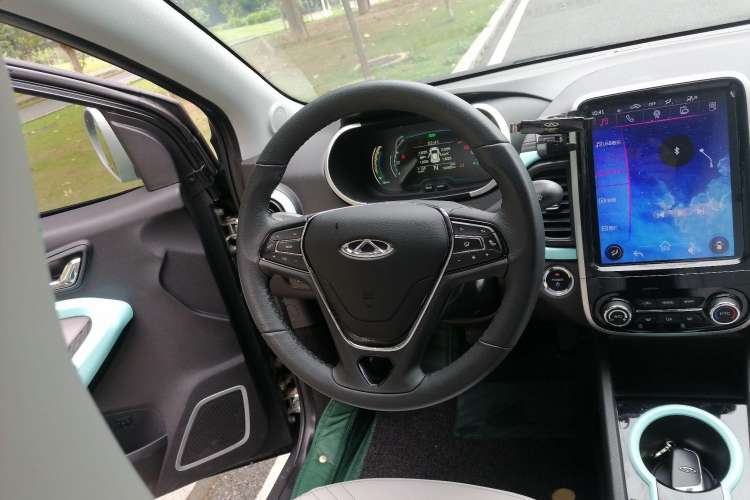 Used Chery New Energy Little Ant 2021 Revised Version 150 000 Yuan Ant Fan Edition New Ant Cool Edition Lithium Iron Phosphate Steering Wheel