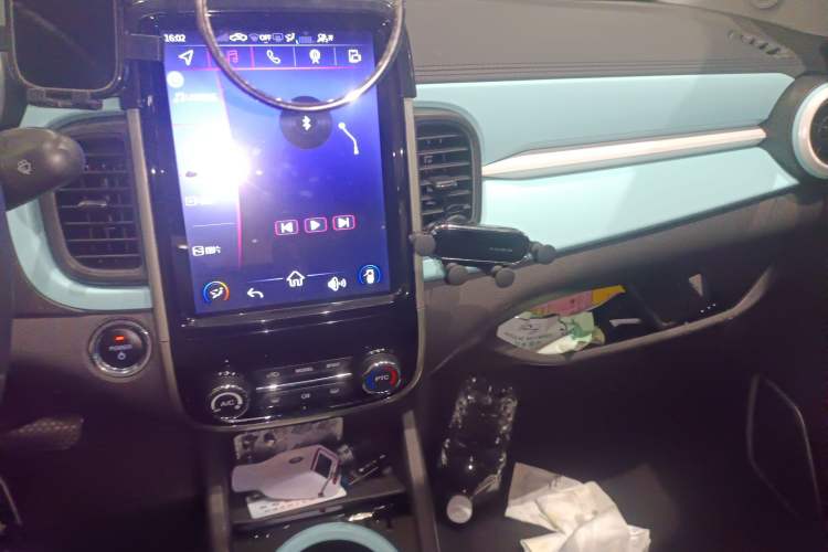 Used Chery New Energy Little Ant 2021 150 000 Yuan Ant Fan Edition New Ant Xuan Version Lithium Iron Phosphate Audio And AC Panel