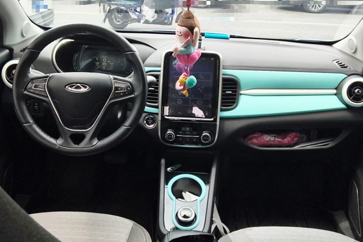 Used Chery New Energy Little Ant 2021 150 000 Yuan "Ant Fan" Edition New Ant Xuan Version Lithium-NMC Battery Center Console