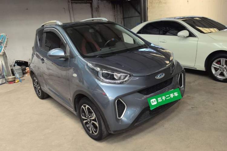 Used Chery New Energy Little Ant 2021 150 000 Yuan "Ant Fan" Edition New Ant Cool Version Lithium-Ion Battery Exterior 2