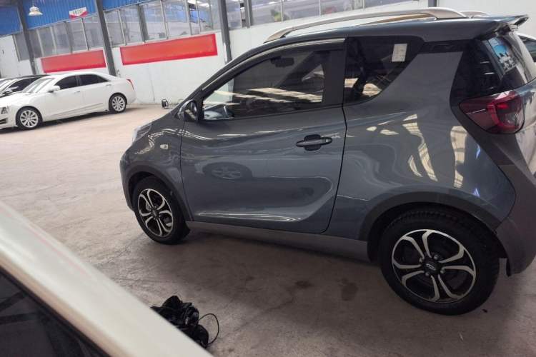 Used Chery New Energy Little Ant 2021 150 000 Yuan "Ant Fan" Edition New Ant Cool Version Lithium-Ion Battery Exterior 3