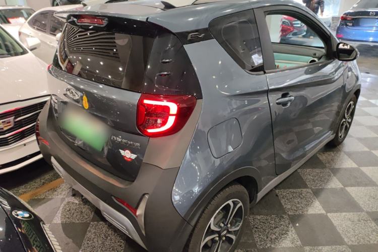 Used Chery New Energy Little Ant 2021 200 000-Yuan Ant Fan Edition Talent Version NMC Battery 301 km Exterior 5