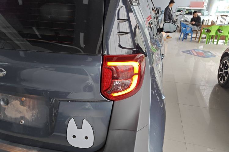 Used Chery New Energy Little Ant 2021 200 000-Yuan Ant Fan Edition Talent Version NMC Battery 301 km Exterior 6