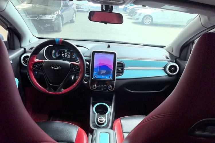 Used Chery New Energy Little Ant 2021 150 000 Yuan "Ant Fan" Edition New Ant Cool Version Lithium-Ion Battery Interior 1
