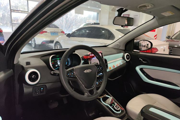 Used Chery New Energy Little Ant 2021 200 000-Yuan Ant Fan Edition Talent Version NMC Battery 301 km Interior 2