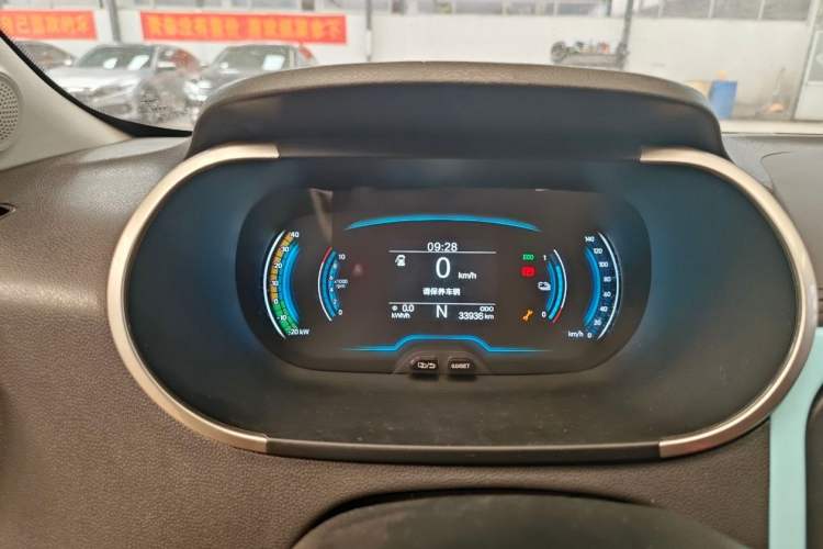 Used Chery New Energy Little Ant 2021 150 000 Yuan "Ant Fan" Edition New Ant Cool Version Lithium-Ion Battery Odometer Close Up