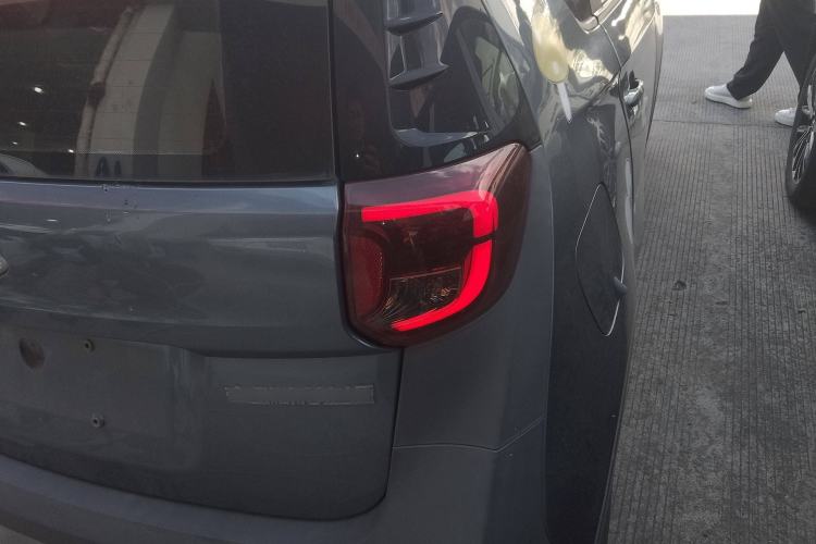 Used Chery New Energy Little Ant 2021 Revised Version 150 000 Yuan Ant Fan Edition New Ant Cool Edition Lithium Iron Phosphate Right Rear Taillight