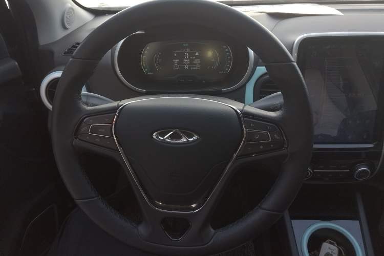 Used Chery New Energy Little Ant 2021 Revised Version 150 000 Yuan Ant Fan Edition New Ant Cool Edition Lithium Iron Phosphate Steering Wheel