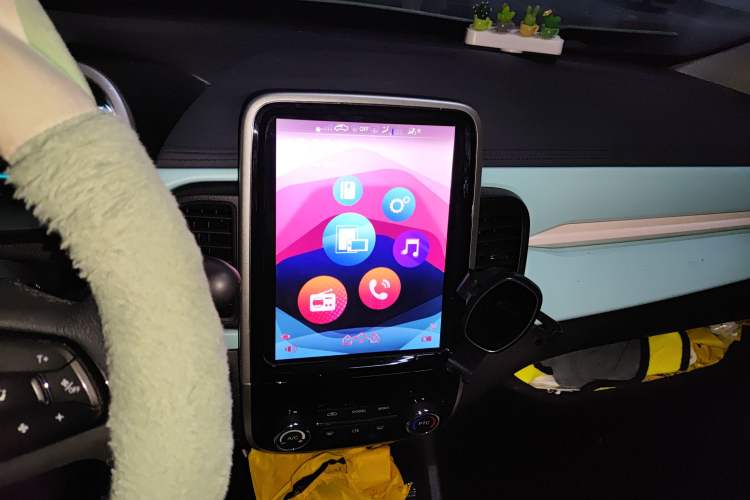 Used Chery New Energy Little Ant 2021 200 000-Yuan Ant Fan Edition Oxygen Version Lithium Iron Phosphate 301 km Audio And AC Panel
