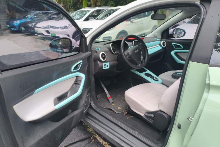 Used Chery New Energy Little Ant 2021 200 000-Yuan Ant Fan Edition Oxygen Version Lithium Iron Phosphate 301 km Driver Seat