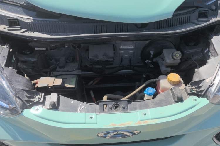 Used Chery New Energy Little Ant 2021 200 000-Yuan Ant Fan Edition Oxygen Version Lithium-Ion Battery 301 km Engine Bay