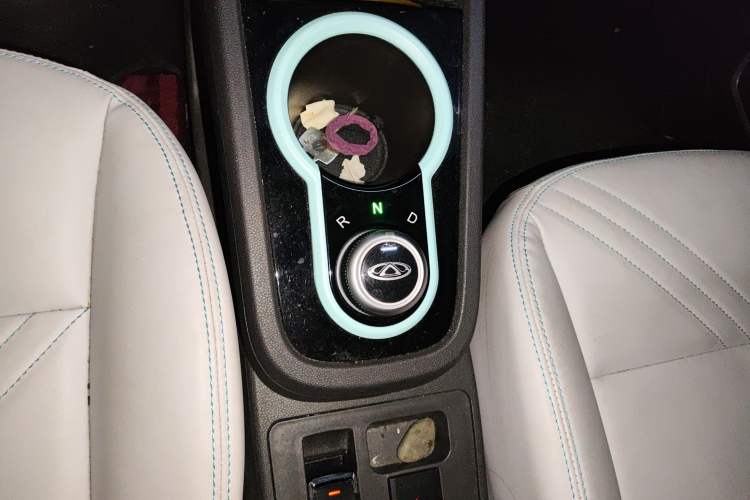 Used Chery New Energy Little Ant 2021 200 000-Yuan Ant Fan Edition Oxygen Version Lithium Iron Phosphate 301 km Gear Lever