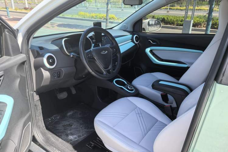 Used Chery New Energy Little Ant 2021 200 000-Yuan Ant Fan Edition Oxygen Version Lithium-Ion Battery 301 km Interior 2