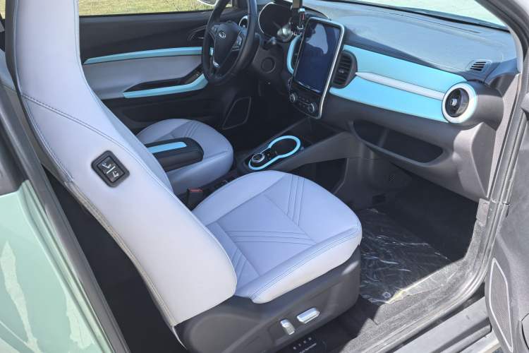 Used Chery New Energy Little Ant 2021 200 000-Yuan Ant Fan Edition Oxygen Version Lithium-Ion Battery 301 km Interior 4