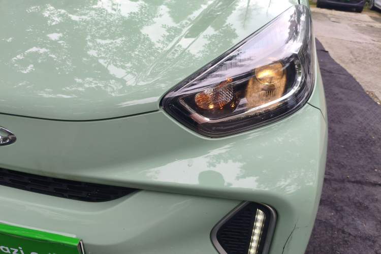Used Chery New Energy Little Ant 2021 200 000-Yuan Ant Fan Edition Oxygen Version Lithium Iron Phosphate 301 km Left Front Headlight