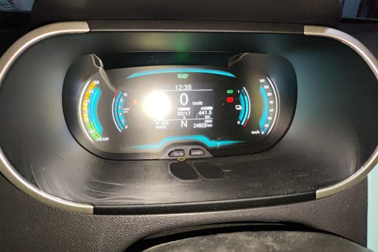 Used Chery New Energy Little Ant 2021 200 000-Yuan Ant Fan Edition Oxygen Version Lithium Iron Phosphate 301 km Odometer Close Up