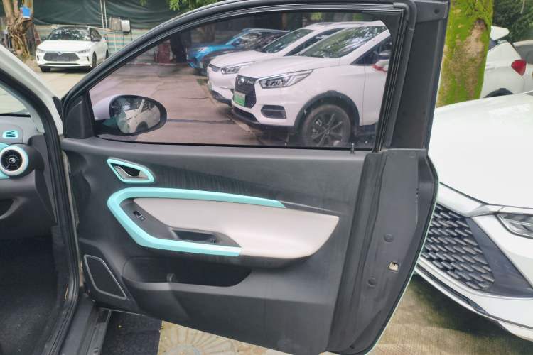 Used Chery New Energy Little Ant 2021 200 000-Yuan Ant Fan Edition Oxygen Version Lithium Iron Phosphate 301 km Right Front Door Interior