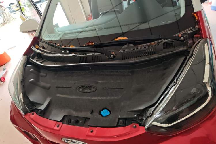 Used Chery New Energy Little Ant 2021 150 000 Yuan Ant Fan Edition Ant Stylish Version Lithium-Ion Battery Engine Bay