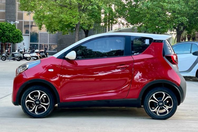 Used Chery New Energy Little Ant 2021 150 000 Yuan "Ant Fan" Edition Ant Cool Version with Ternary Lithium Exterior 5