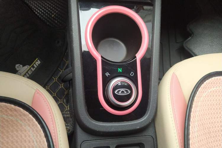 Used Chery New Energy Little Ant 2021 200 000-Yuan Ant Fan Edition Talent Version NMC Battery 408 km续航 Gear Lever