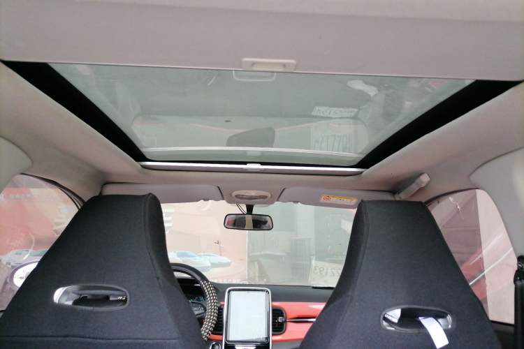 Used Chery New Energy Little Ant 2021 150 000 Yuan Ant Fan Edition Ant Stylish Version Lithium-Ion Battery Headliner