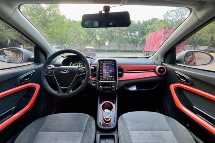 Used Chery New Energy Little Ant 2021 150 000 Yuan "Ant Fan" Edition Ant Cool Version with Ternary Lithium Interior 1