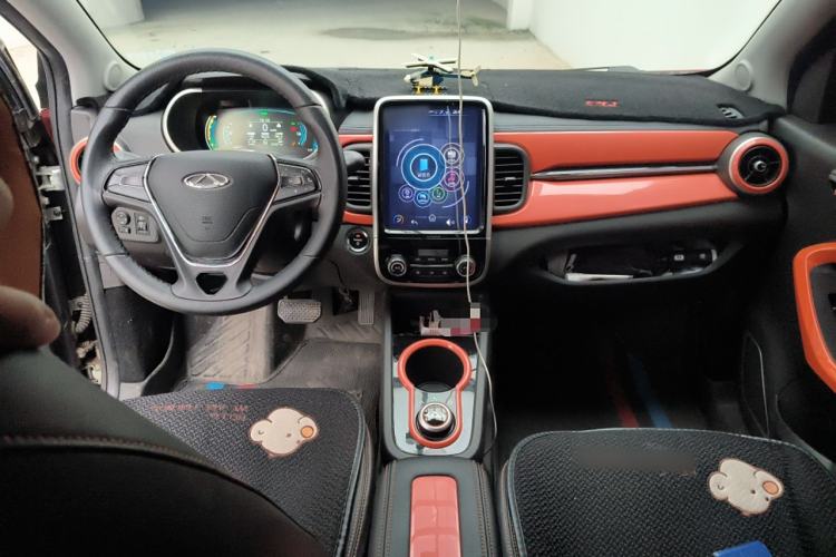 Used Chery New Energy Little Ant 2021 200 000-Yuan Ant Fan Edition Talent Version NMC Battery 301 km Interior 2