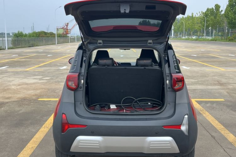 Used Chery New Energy Little Ant 2021 200 000-Yuan Ant Fan Edition Talent Version NMC Battery 408 km续航 Interior 3