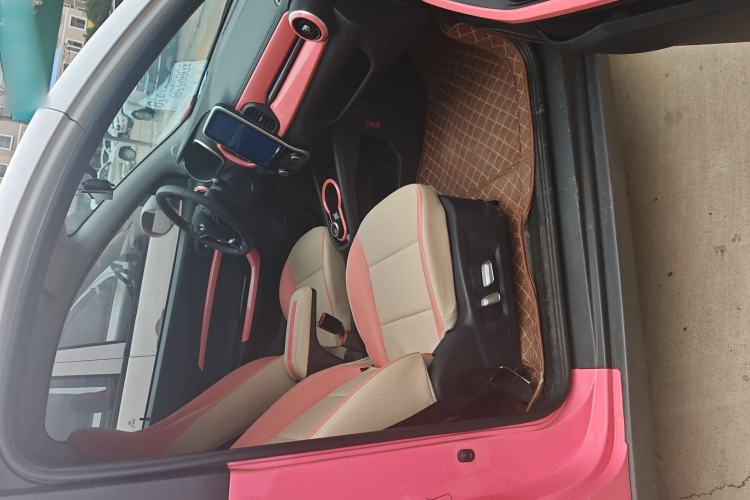 Used Chery New Energy Little Ant 2021 200 000-Yuan Ant Fan Edition Talent Version NMC Battery 301 km Interior 3