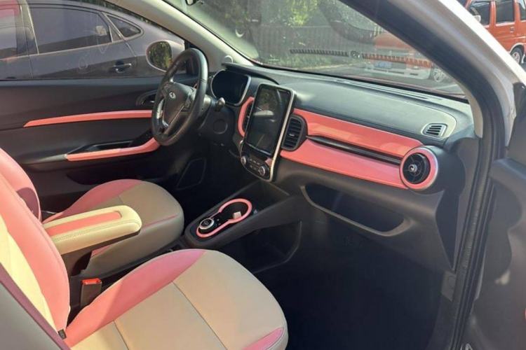 Used Chery New Energy Little Ant 2021 150 000 Yuan "Ant Fan" Edition New Ant Cool Version Lithium-Ion Battery Interior 3