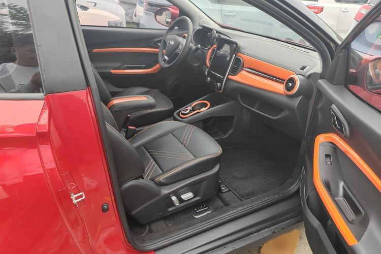 Used Chery New Energy Little Ant 2021 200 000-Yuan Ant Fan Edition Talent Version Lithium Iron Phosphate 301 km Interior 6