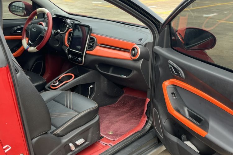 Used Chery New Energy Little Ant 2021 200 000-Yuan Ant Fan Edition Talent Version NMC Battery 408 km续航 Interior 8