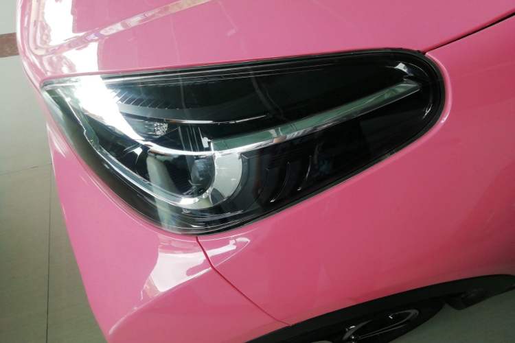 Used Chery New Energy Little Ant 2021 200 000 Yuan Ant Fan Edition Energized Version Lithium Iron Phosphate 301 km Left Front Headlight