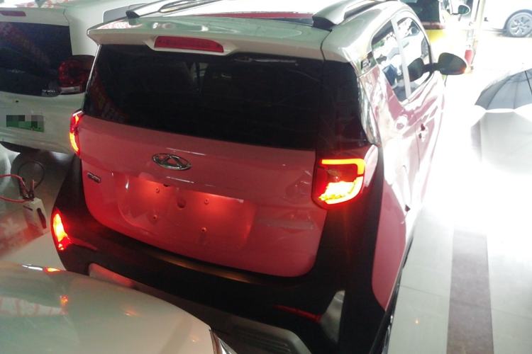 Used Chery New Energy Little Ant 2021 200 000 Yuan Ant Fan Edition Energized Version Lithium Iron Phosphate 301 km Rear
