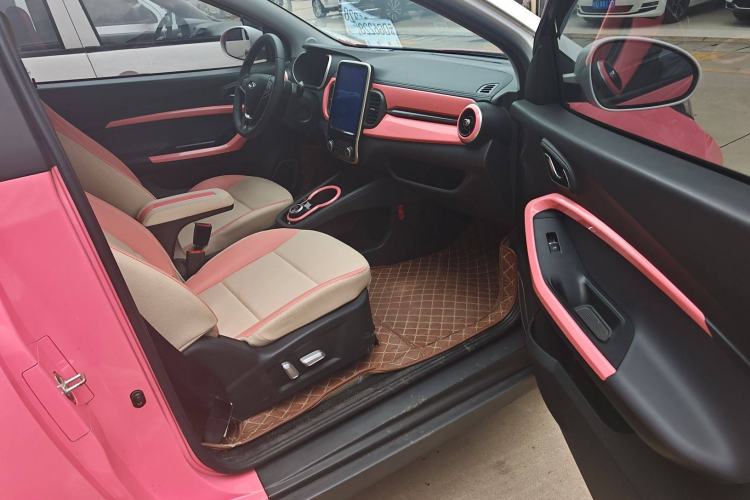 Used Chery New Energy Little Ant 2021 200 000-Yuan Ant Fan Edition Talent Version NMC Battery 301 km Right Front Seat